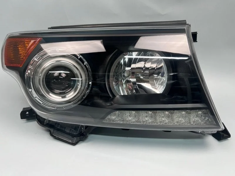 Фара Toyota Land Cruiser 2012-2015 PZ36760509 200, передняя правая