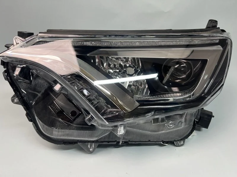 Фара Toyota RAV4 2015-2019 8118542680 CA40, передняя левая