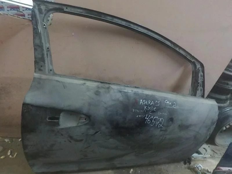 Дверь Opel Astra GTC J (2009—2012)