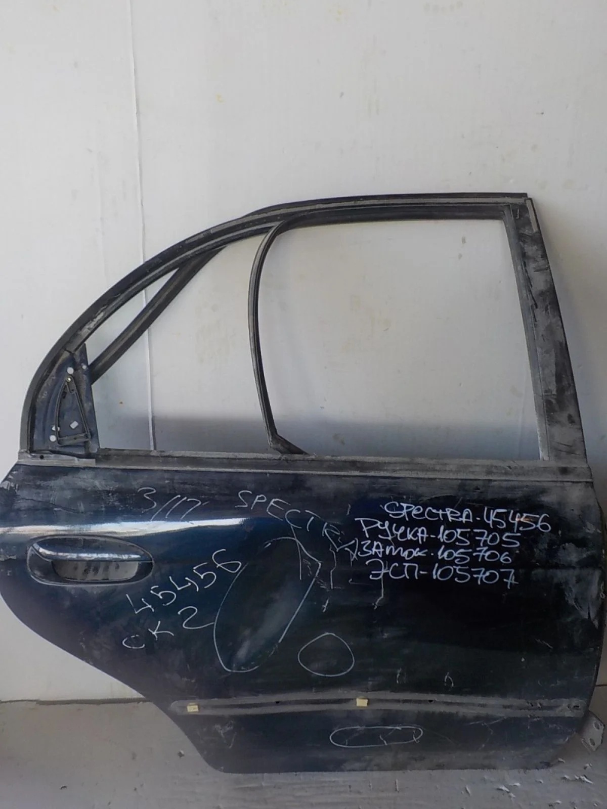 Дверь Kia Spectra I рестайлинг (2001—2004)