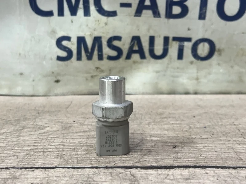 Датчик кондиционера Audi A8 3R0959126 D3 4.2 BVJ