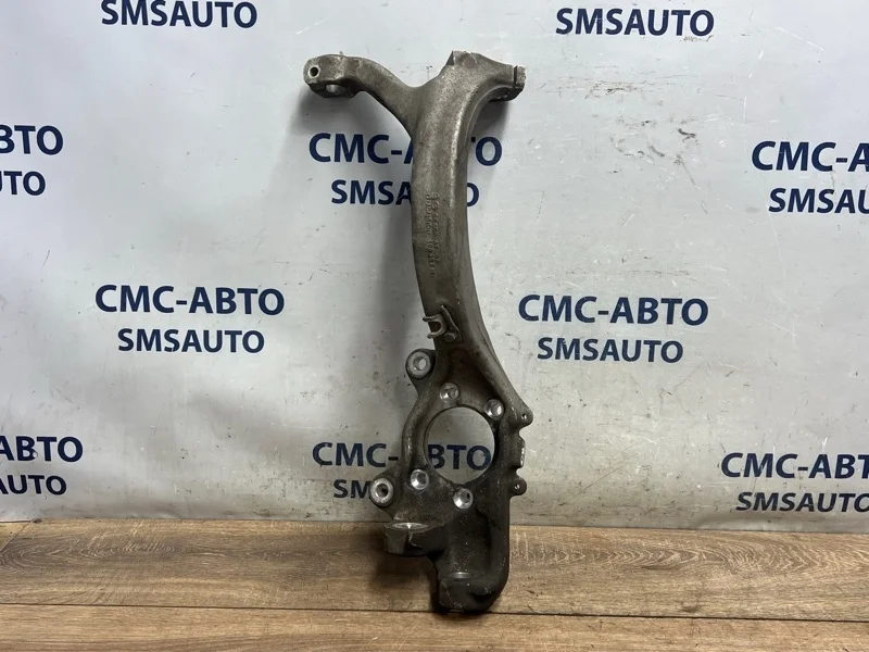 Кулак поворотный Audi A8 4E0407253Q D3 4.2 BVJ, передний левый