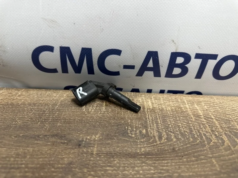 Датчик АБС ABS Audi A6 4E0927804F C7 3.0 CRE, правый