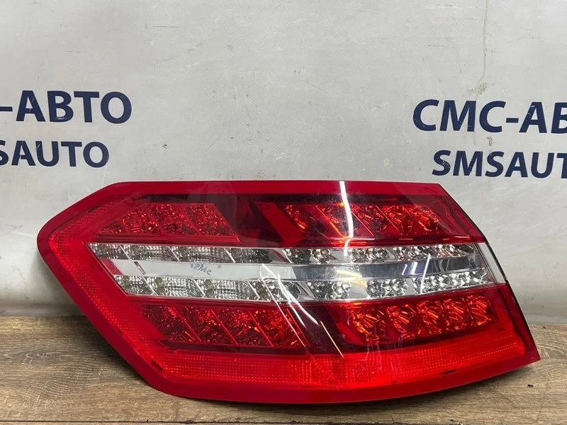 Фонарь на крыло Mercedes-Benz E-Class A2128201164 W212 272.952, задний левый