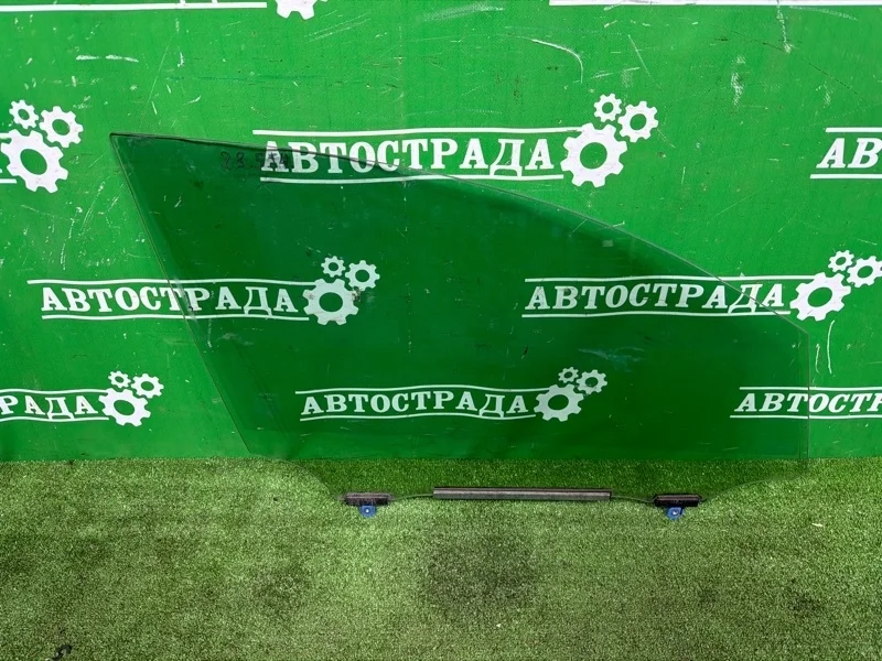 Стекло двери Lexus NX 2014-2020 6810178010, переднее правое