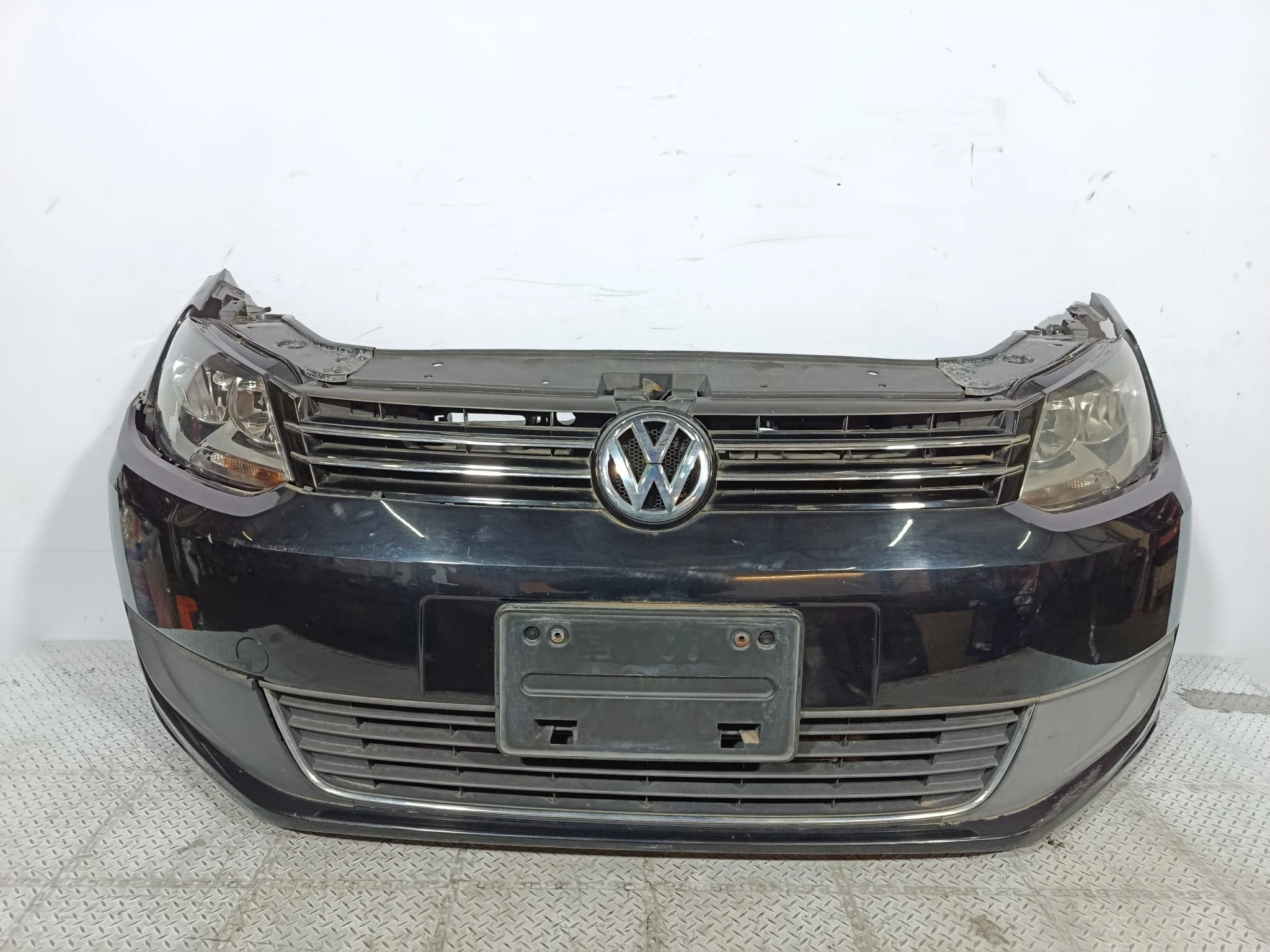 НОУСКАТ VOLKSWAGEN TOURAN 1T0807221M  черный, C9X XE369