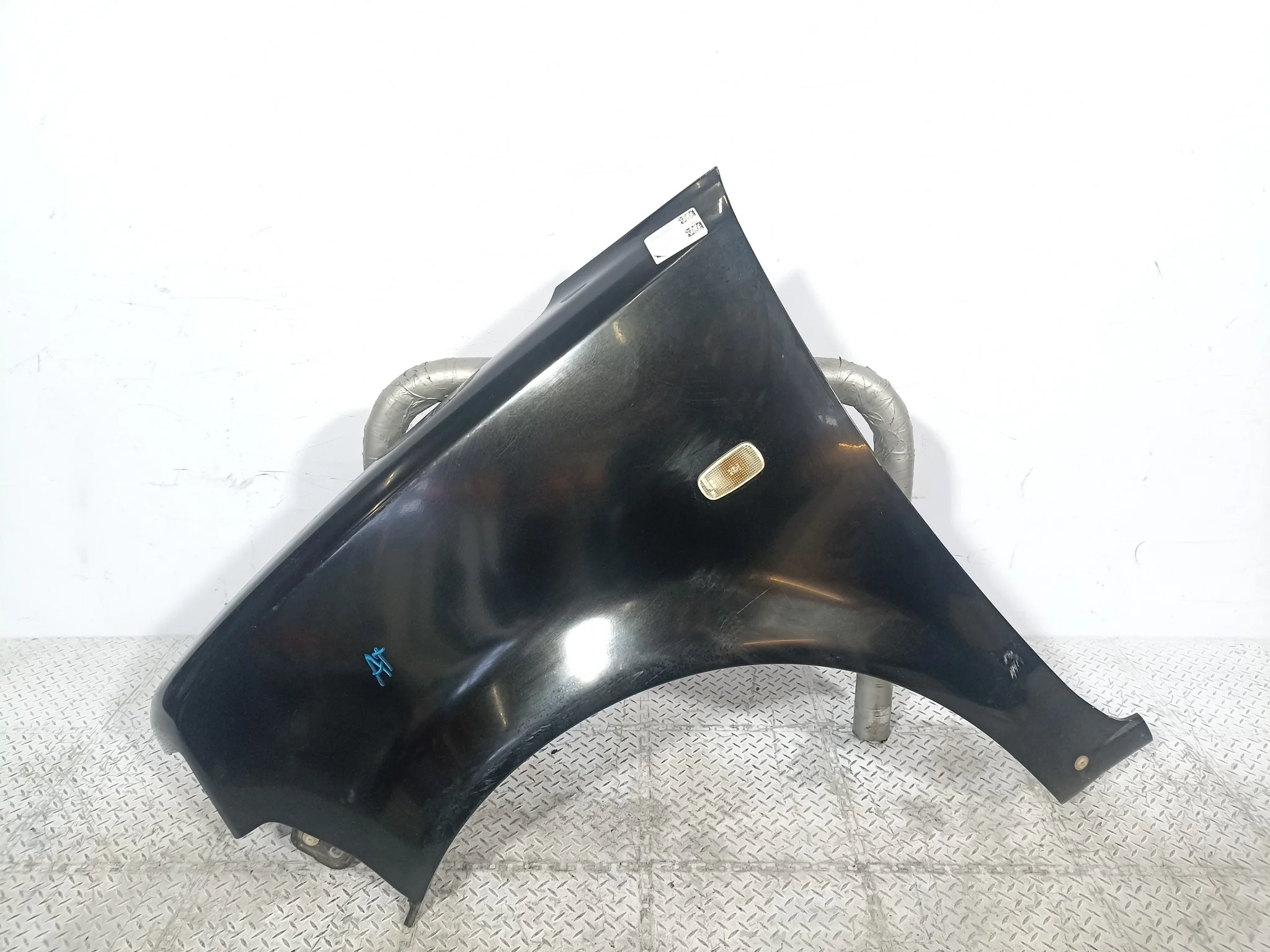 КРЫЛО TOYOTA SCION BB XB 5381252080 ПЕРЕДНЕЕ ЛЕВОЕ  черный, 202 XE378