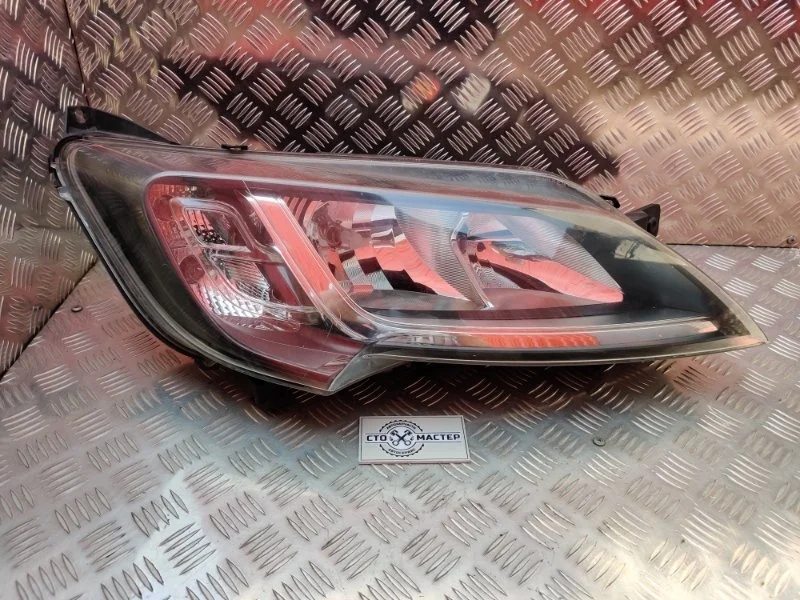 Фара правая Peugeot Boxer 71778516 290