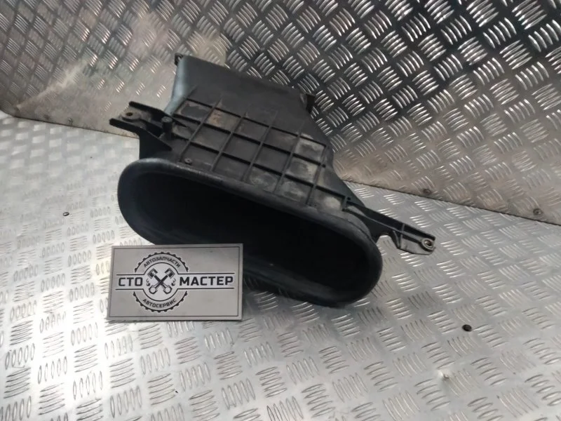 Воздухозаборник Citroen Jumper 1610461180 2.2