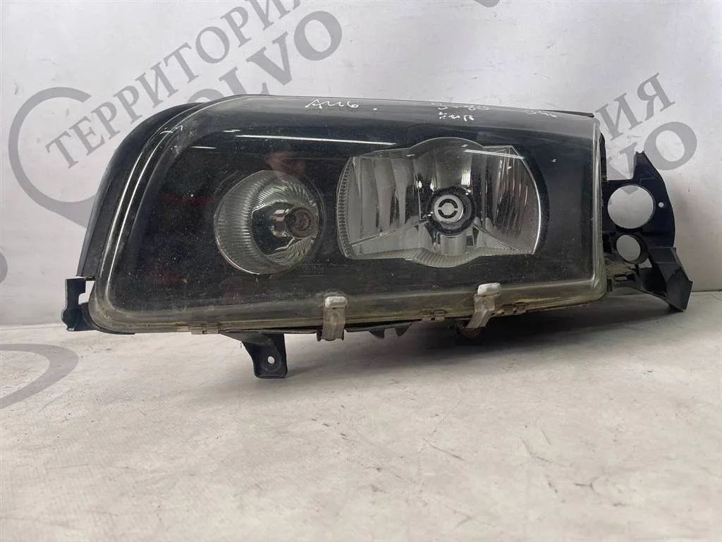 Фара левая ксенон VOLVO S80 2003-2006