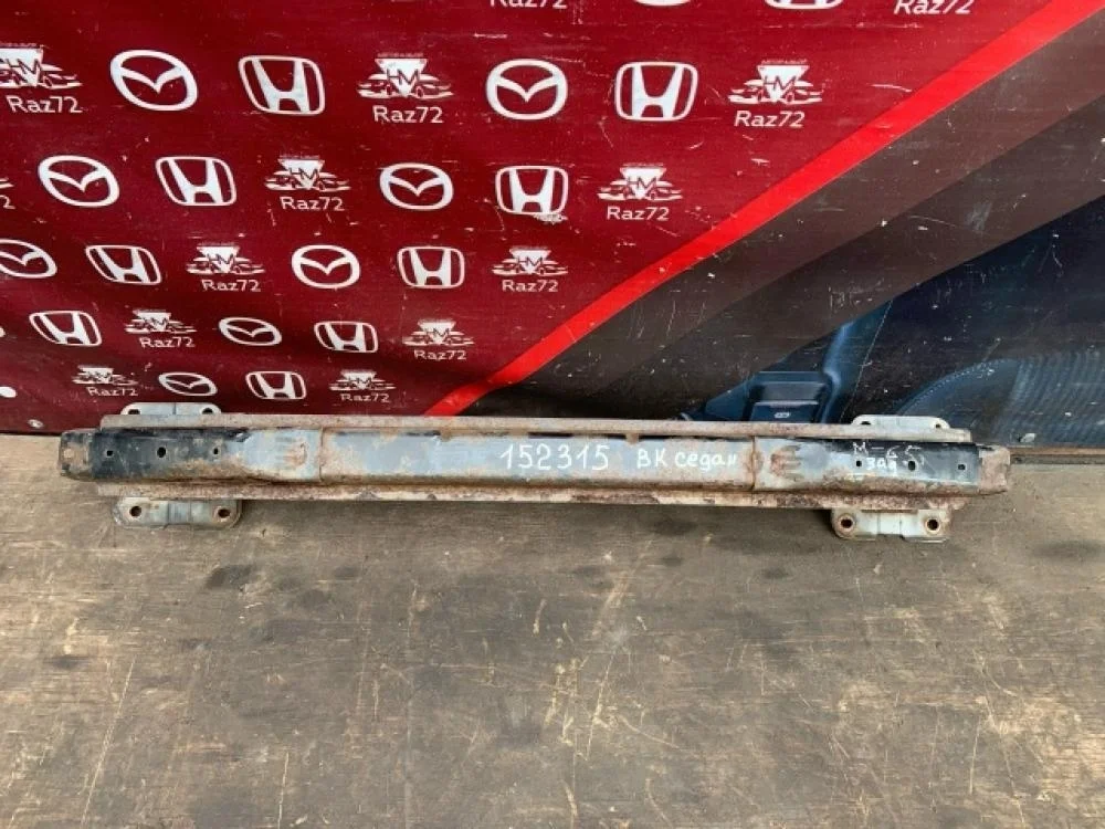 Усилитель заднего бампера для Mazda 3 BK 2002-2009