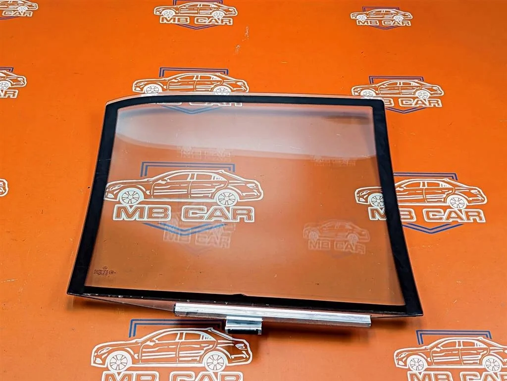 Стекло заднее левое Mercedes-Benz