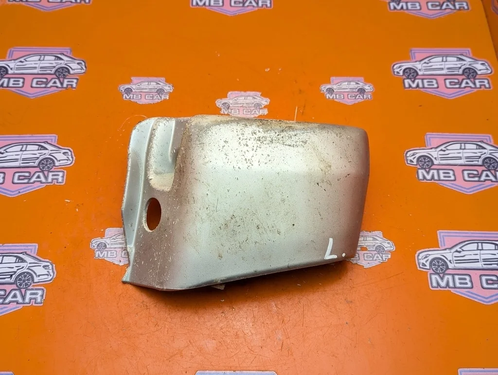 Порог пластиковый левый Mercedes-Benz