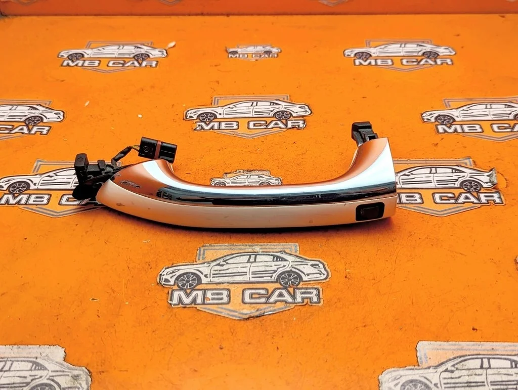 Ручка двери наружняя Mercedes-Benz