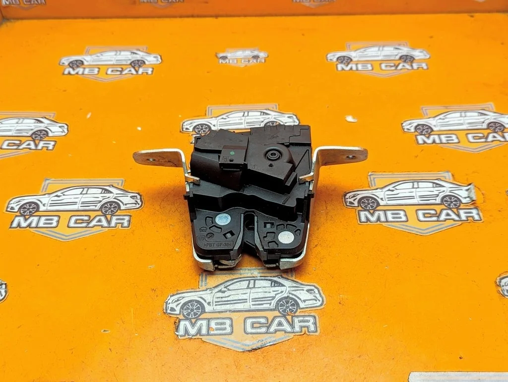 Замок багажника Mercedes-Benz