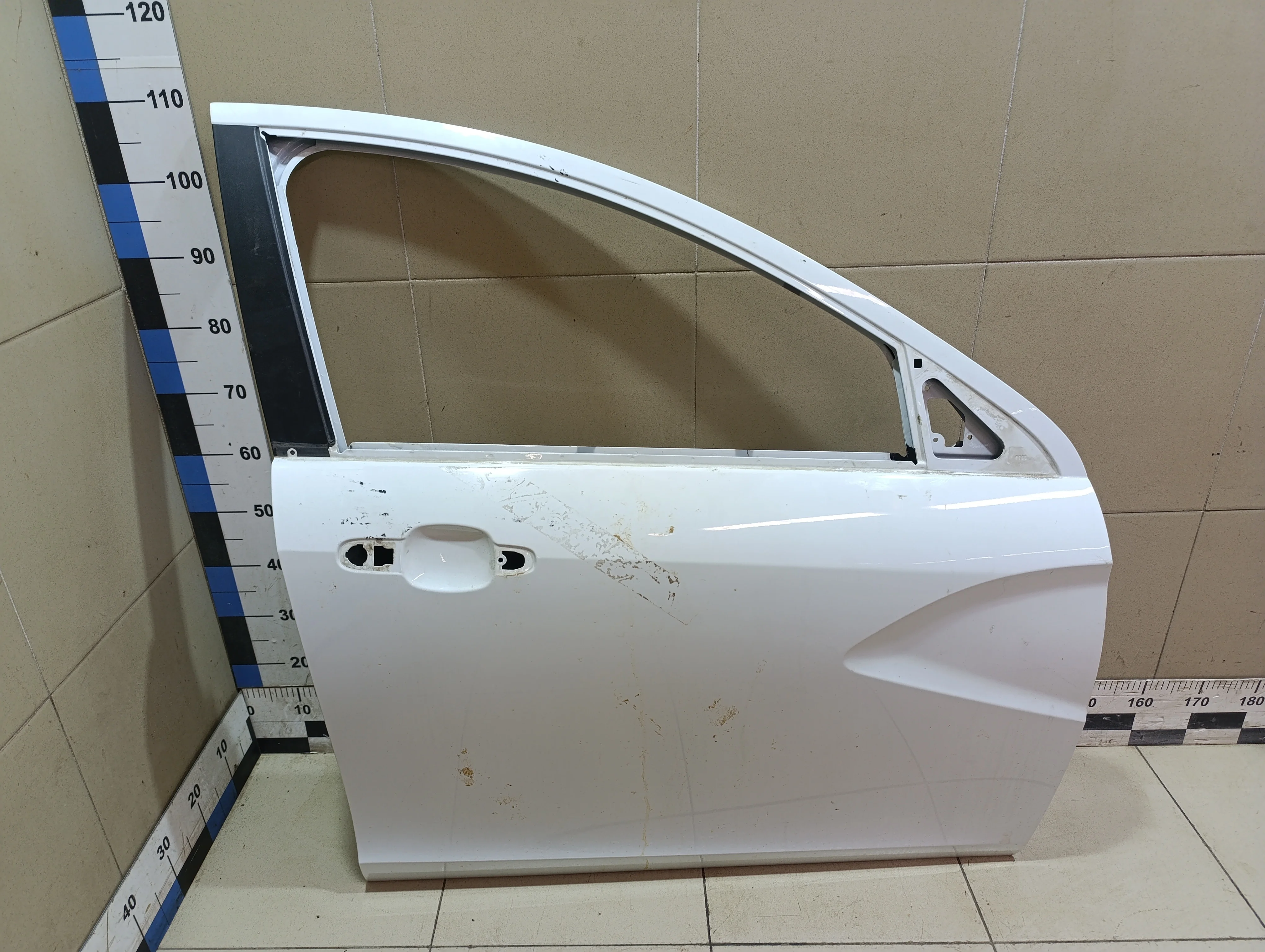 Дверь передняя правая LADA VESTA 2015>