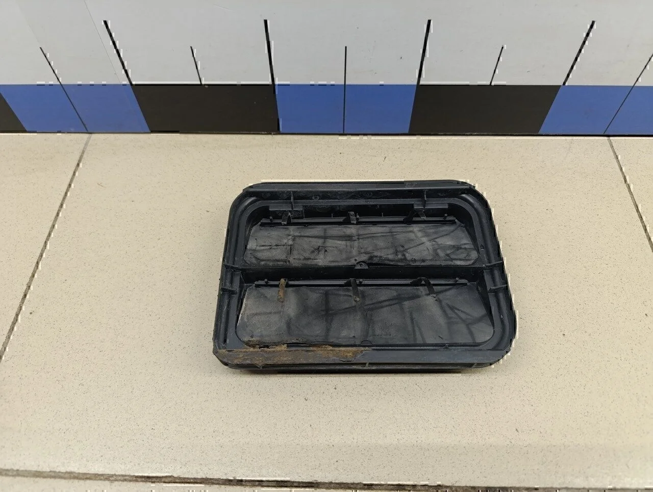 Решетка вентиляционная Duster 2012>