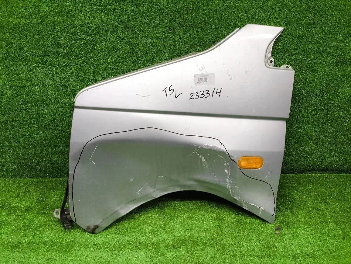 Крыло VOLKSWAGEN TRANSPORTER T5 2003- переднее левое серебро б/у TRANSPORTER T5(2003-2015)