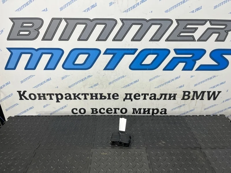 Кронштейн разъема BMW X3 2013 F25