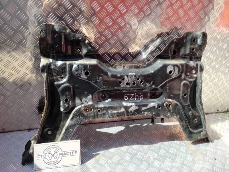 Подрамник передний Citroen Berlingo B9