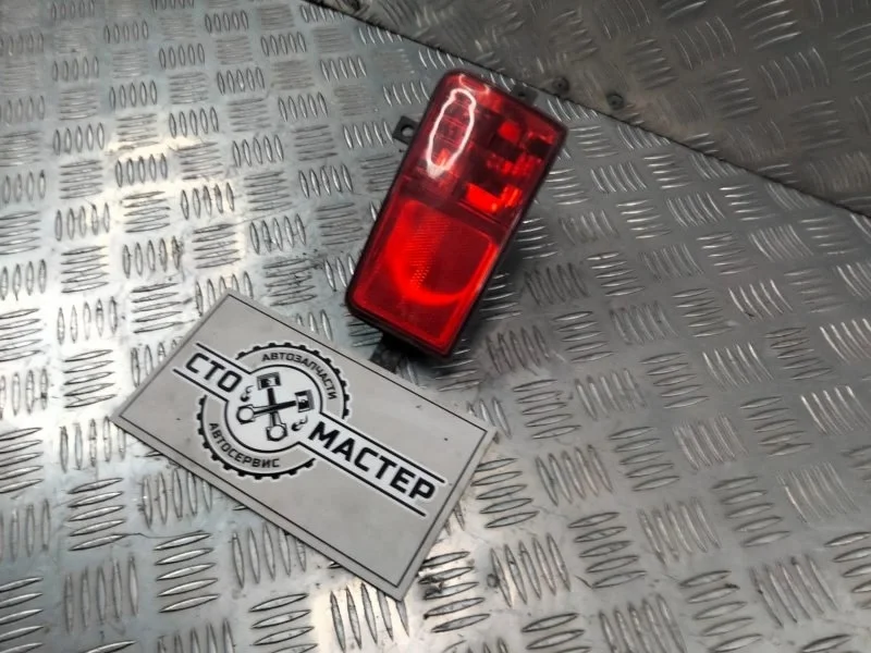 Фонарь задний в бампер правый Citroen Jumper