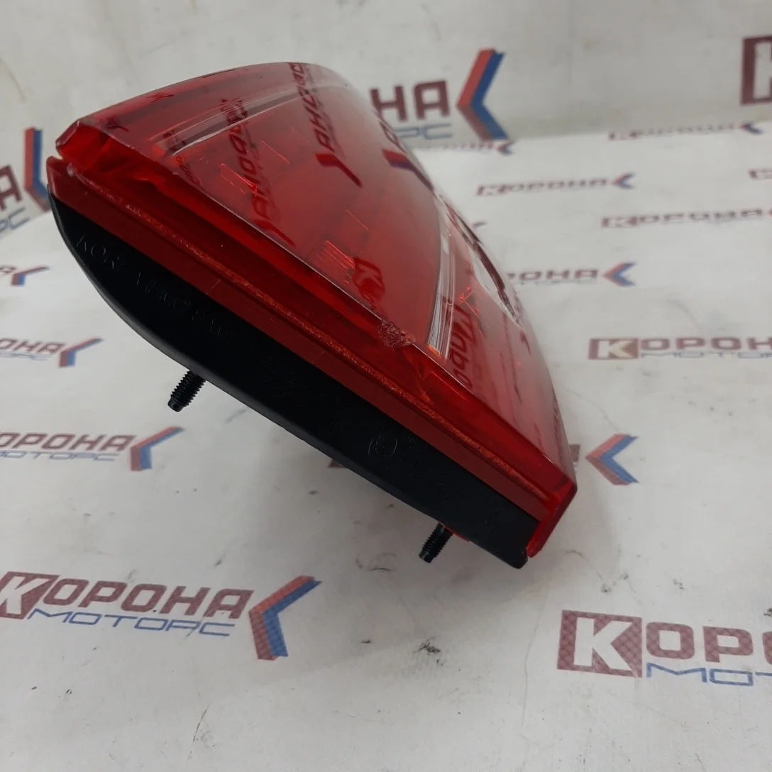 Фонарь задний левый в крышку багажника (диоды) Уценка Уценка,дефект стекла,новый,оригинал