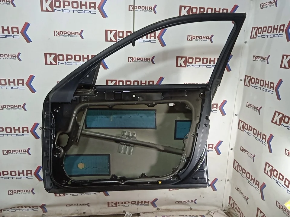 Дверь Hyundai Equus 2009-2016 760043N000, передняя правая Б/У Мелкие потёртости царапины