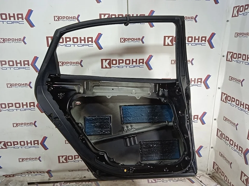 Дверь Hyundai Equus 770033N000 VI, задняя левая Б/У Б/У мелкие потёртости царапинки
