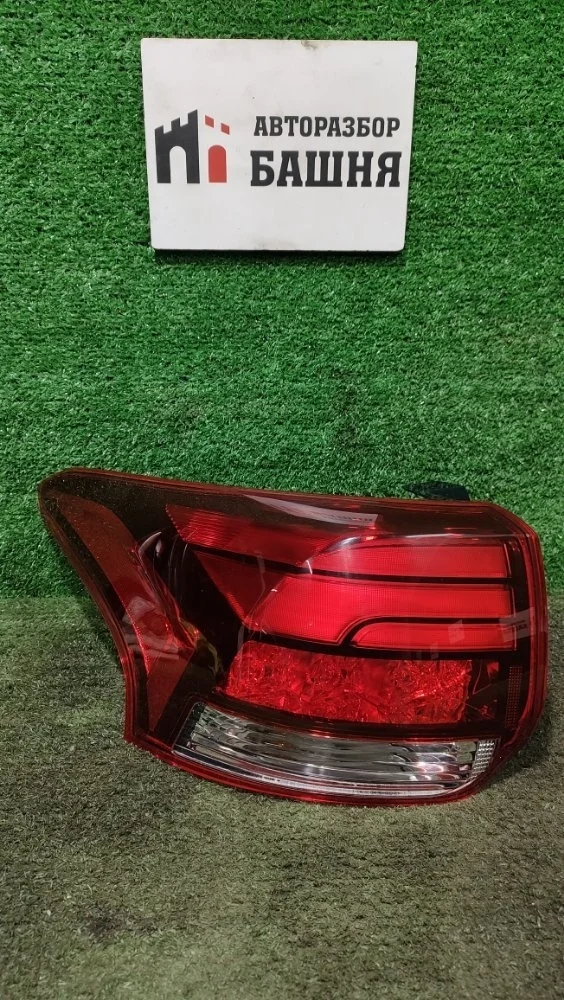 Фонарь наружний Mitsubishi Outlander 2022 8330B091 GF 4J11, левый