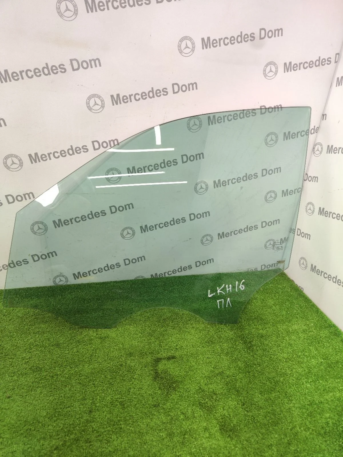 Стекло двери передней левой Mercedes-Benz M-класс W166 (2011—2015)