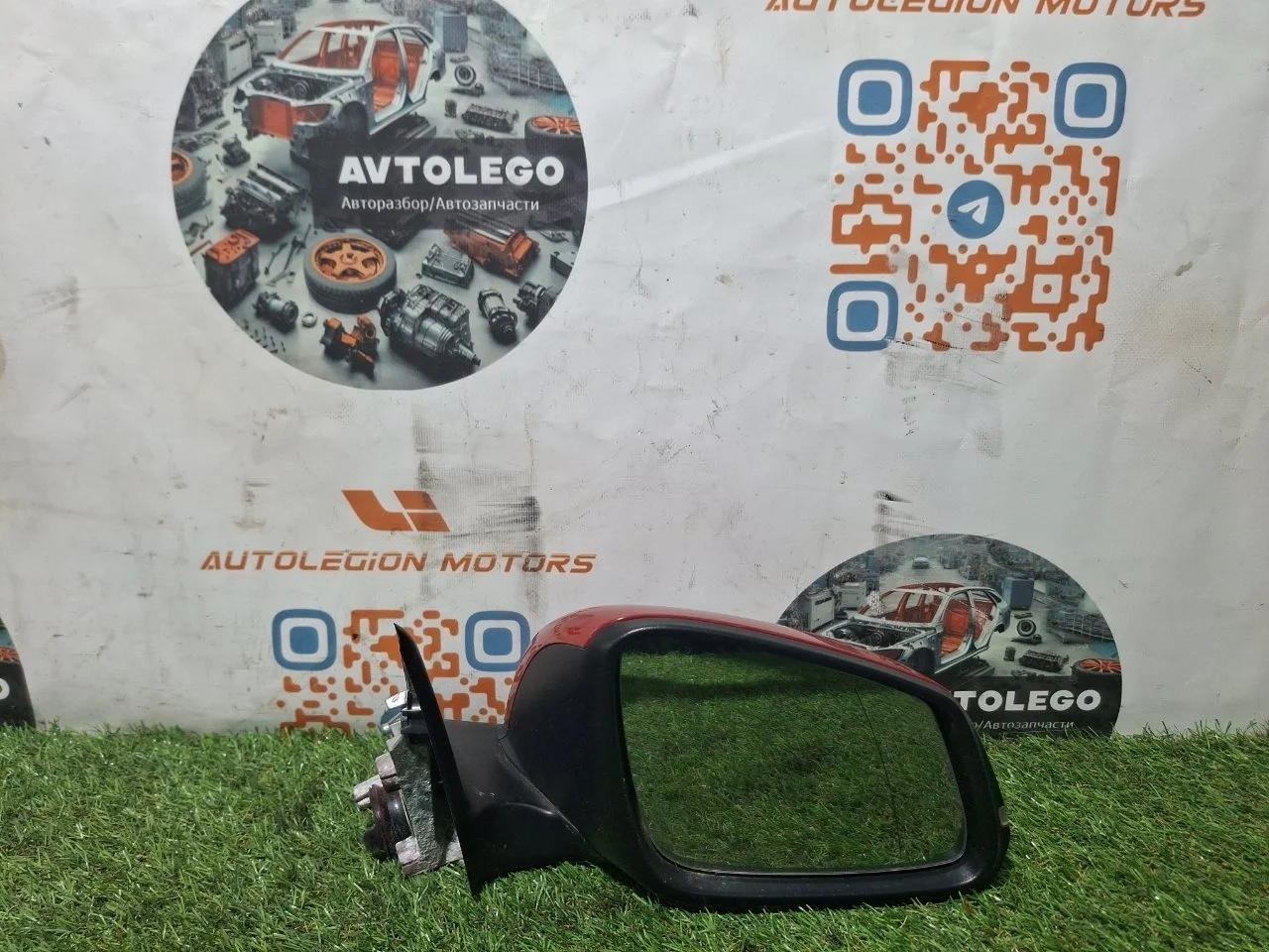 Зеркало правое BMW 330E 2018 F30