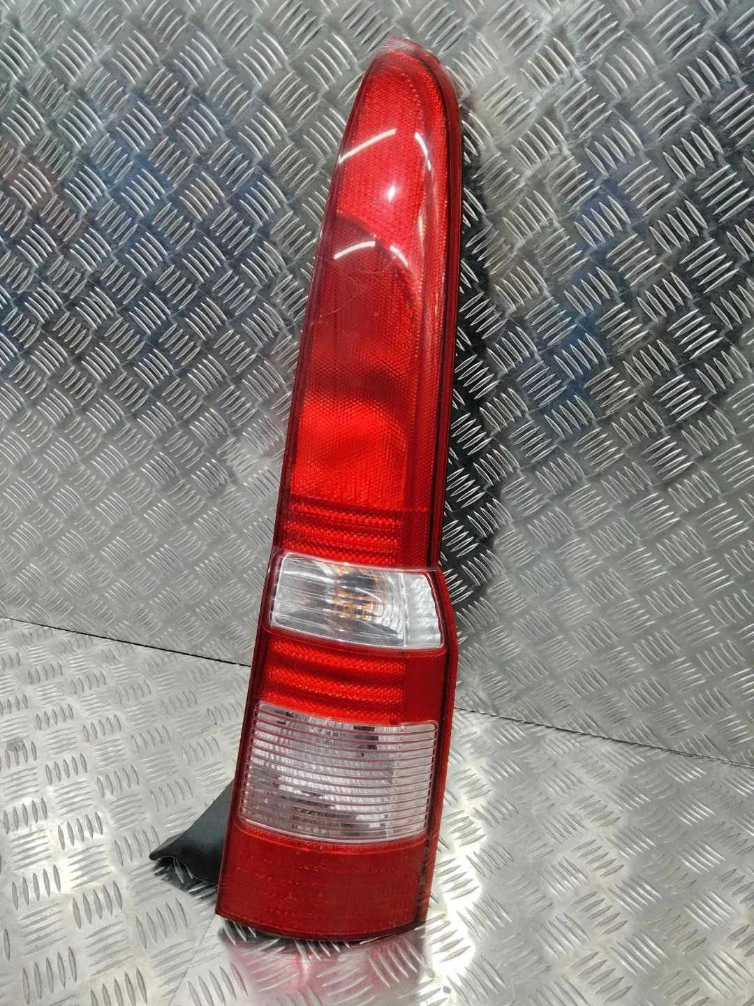 фонарь задний правый Fiat Panda 2  2005