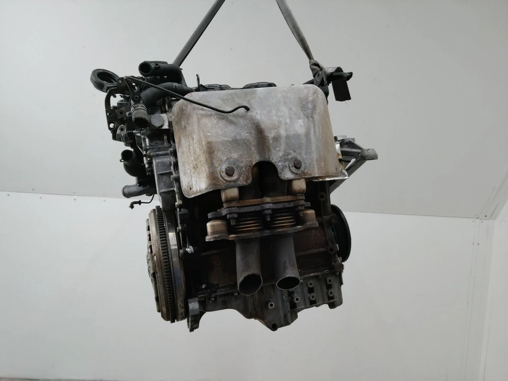 двигатель в сборе Volkswagen Golf 4  1998 AGZ