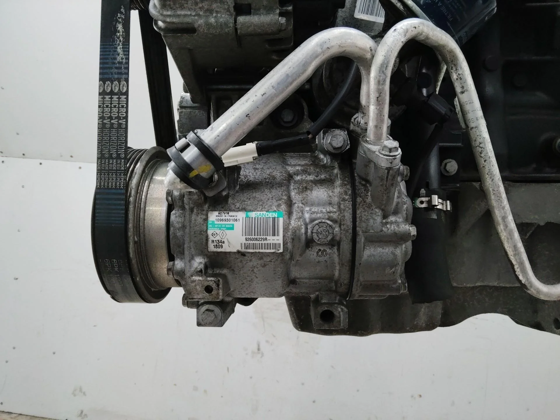 компрессор кондиционера Renault Logan  2008 K9K 792