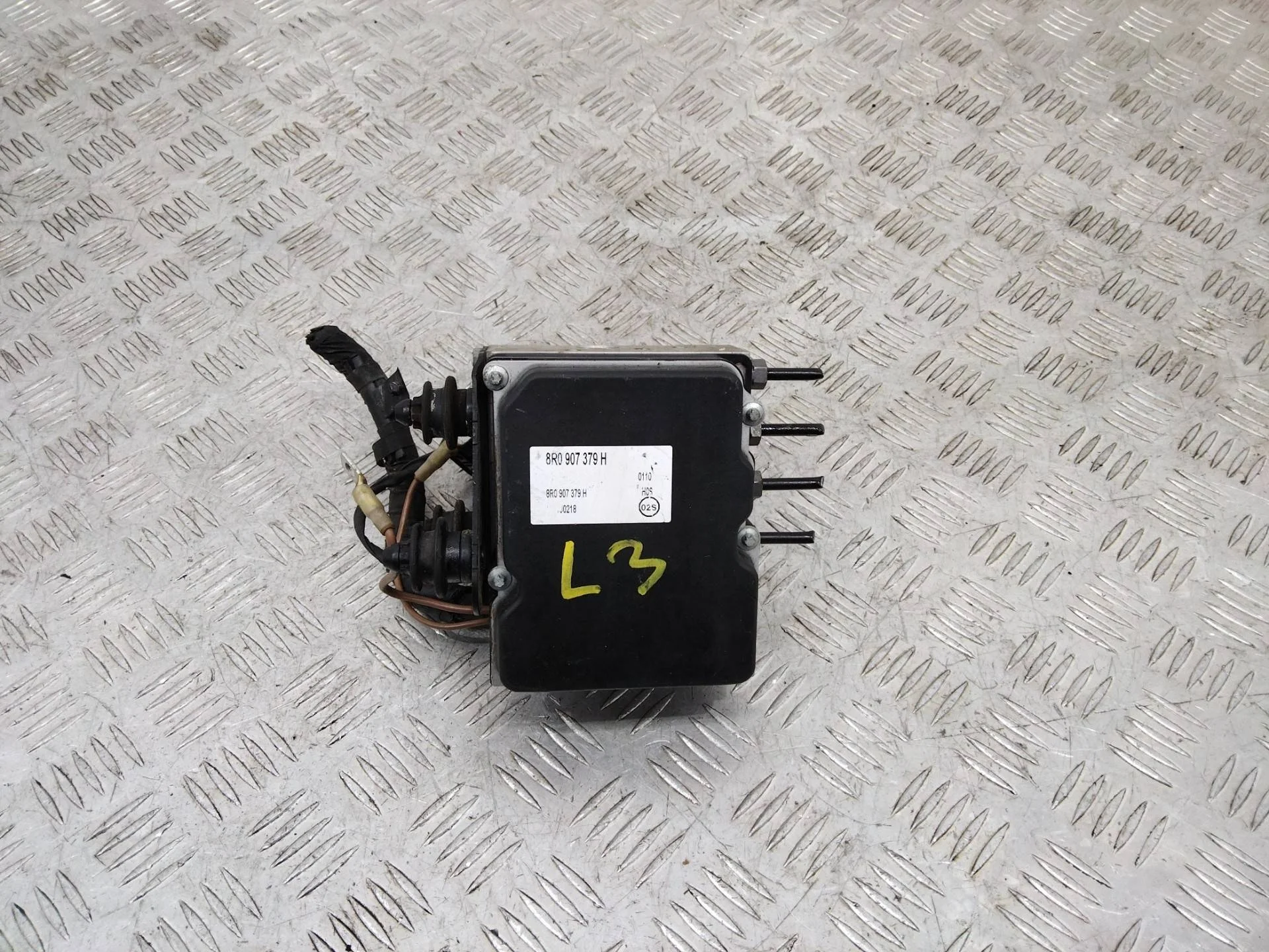 блок ABS Audi Q5 8R  2011