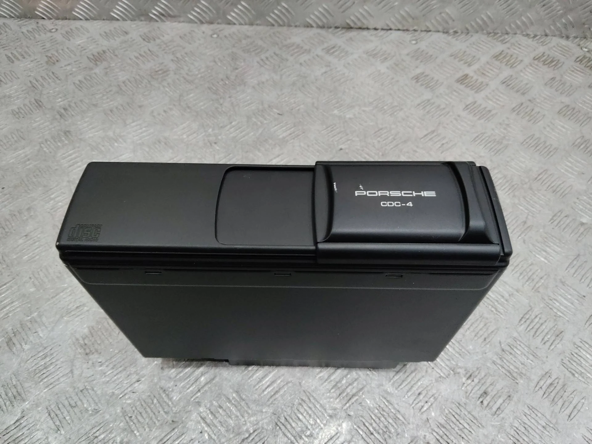 CD-чейнджер Porsche Boxster 987  2006