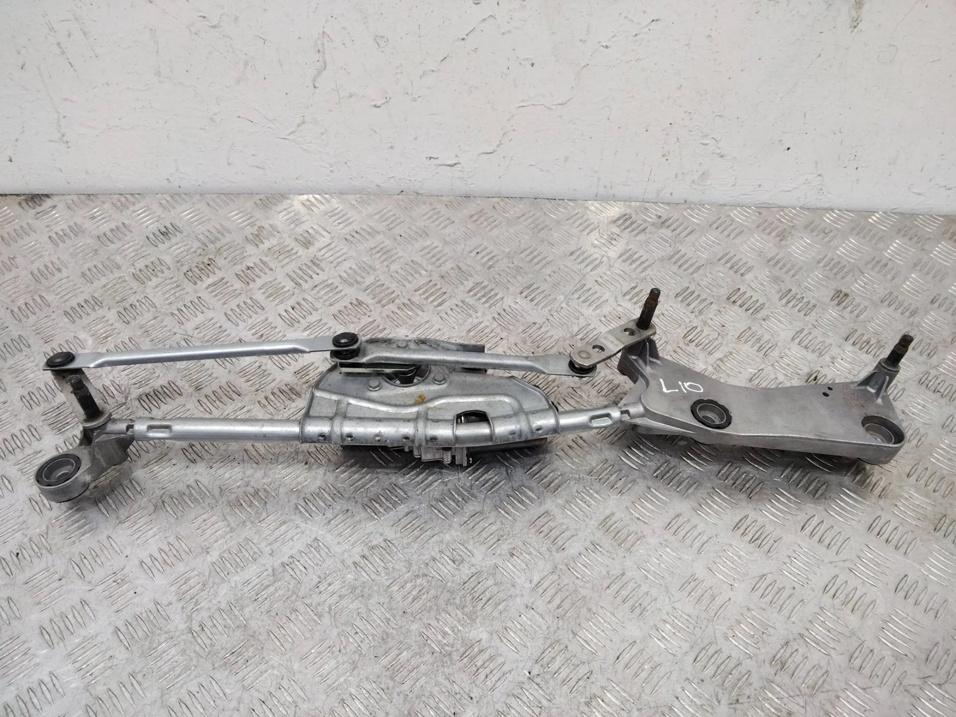 трапеция стеклоочистителя Mercedes-Benz M W164  2007