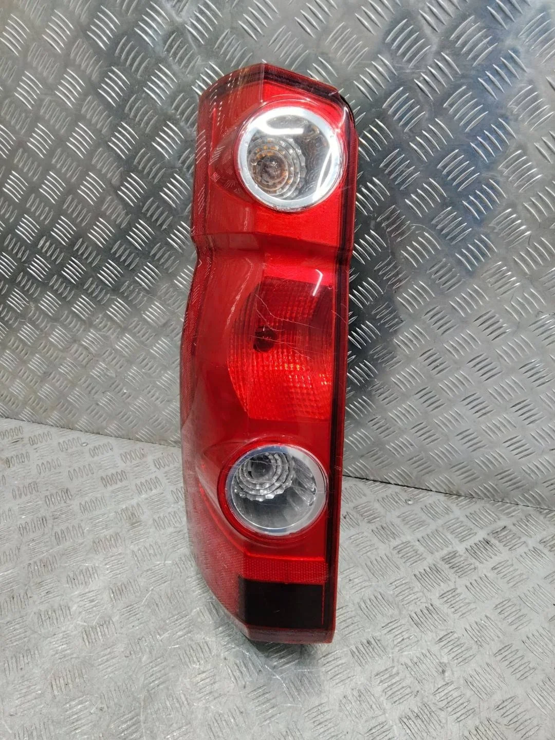 фонарь задний левый Volkswagen Crafter  2014