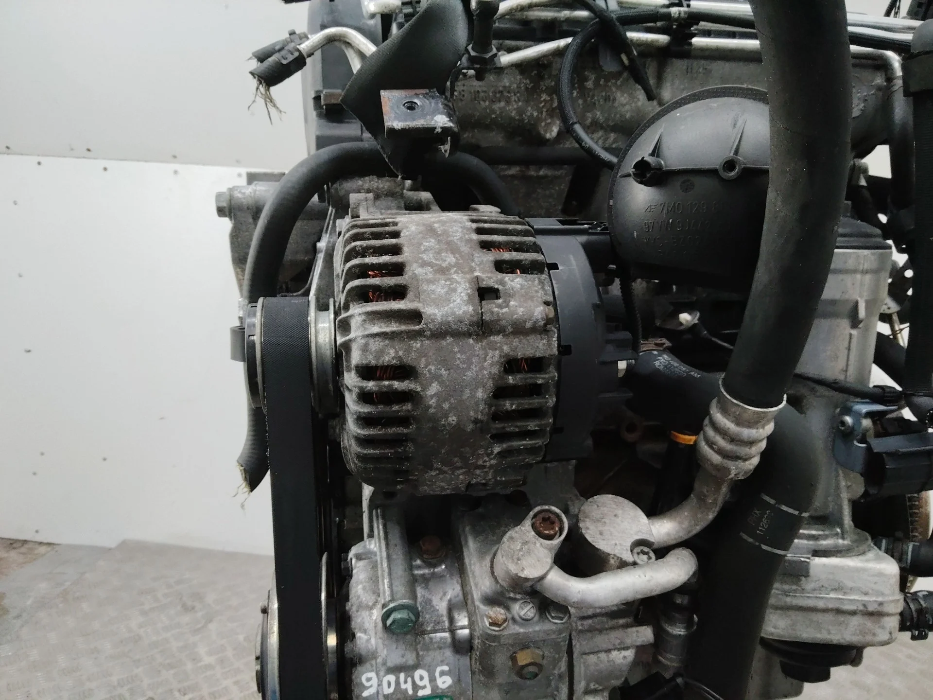 генератор Volkswagen Passat B6  2009 BKC