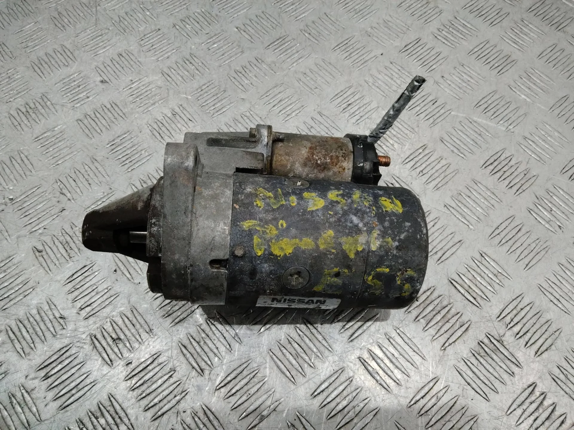 стартер Nissan Almera N15  2000