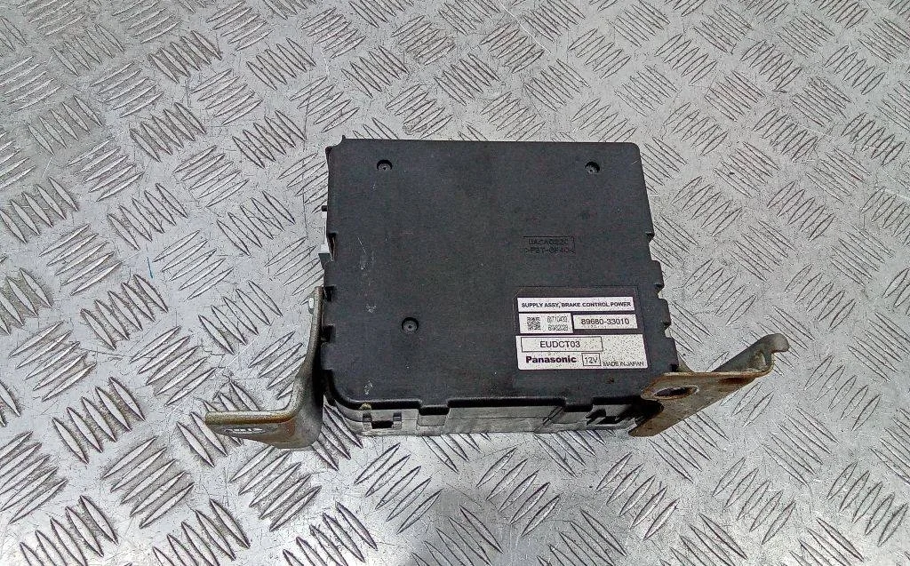 блок управления ABS Toyota Prius 2  XW20  2008