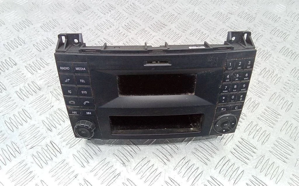 магнитола Mercedes-Benz Sprinter W906  2014