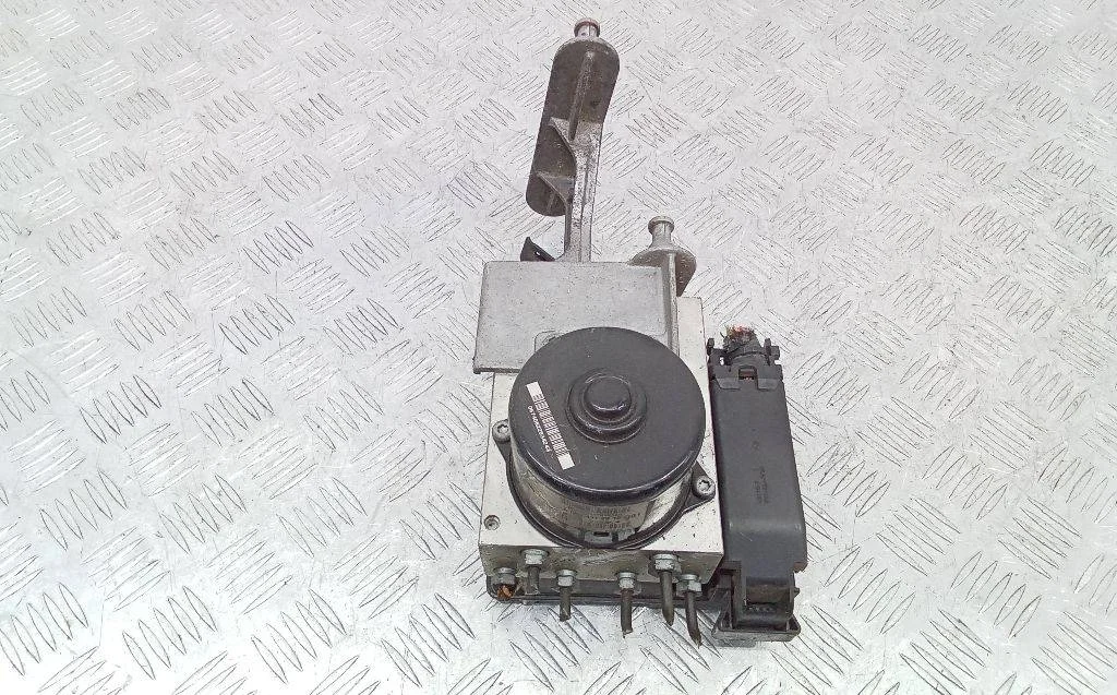 блок ABS Mercedes-Benz C W203/S203/CL203  2004