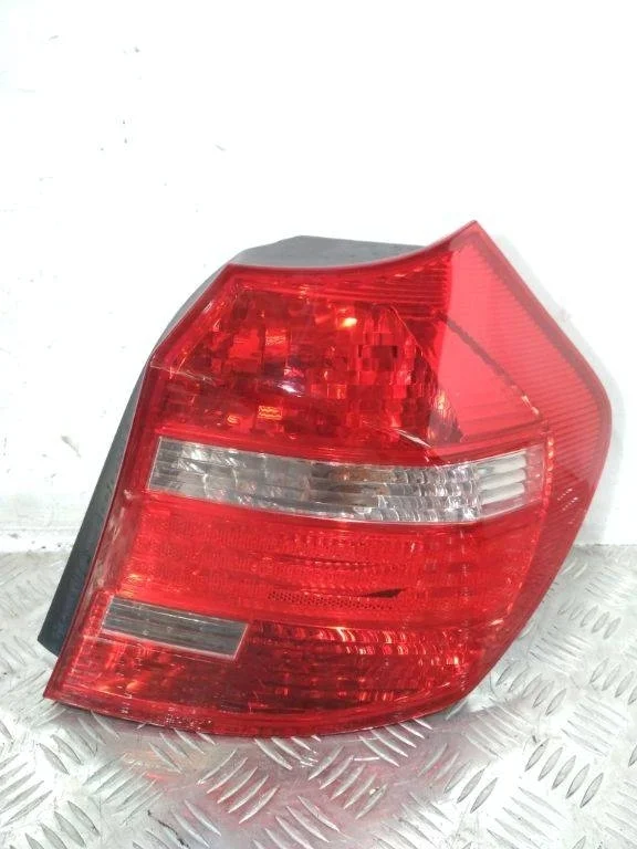 фонарь задний правый BMW 1 E81/E87 рест.  2008