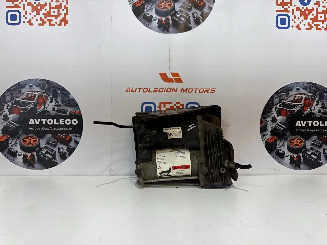Компрессор подвески Land Rover Range Rover Sport 2012 LR044016 L320 306DT