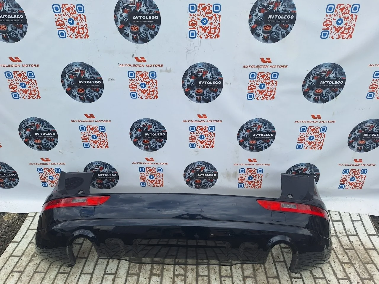 Бампер задний Audi Q5 2010 8R