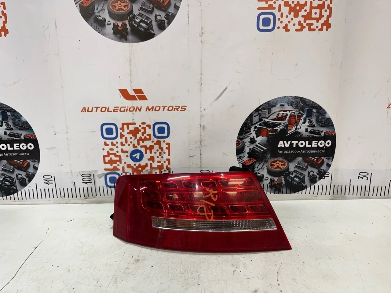 Фонарь левый Audi A5 2010 8T8945095D 8T CDNC