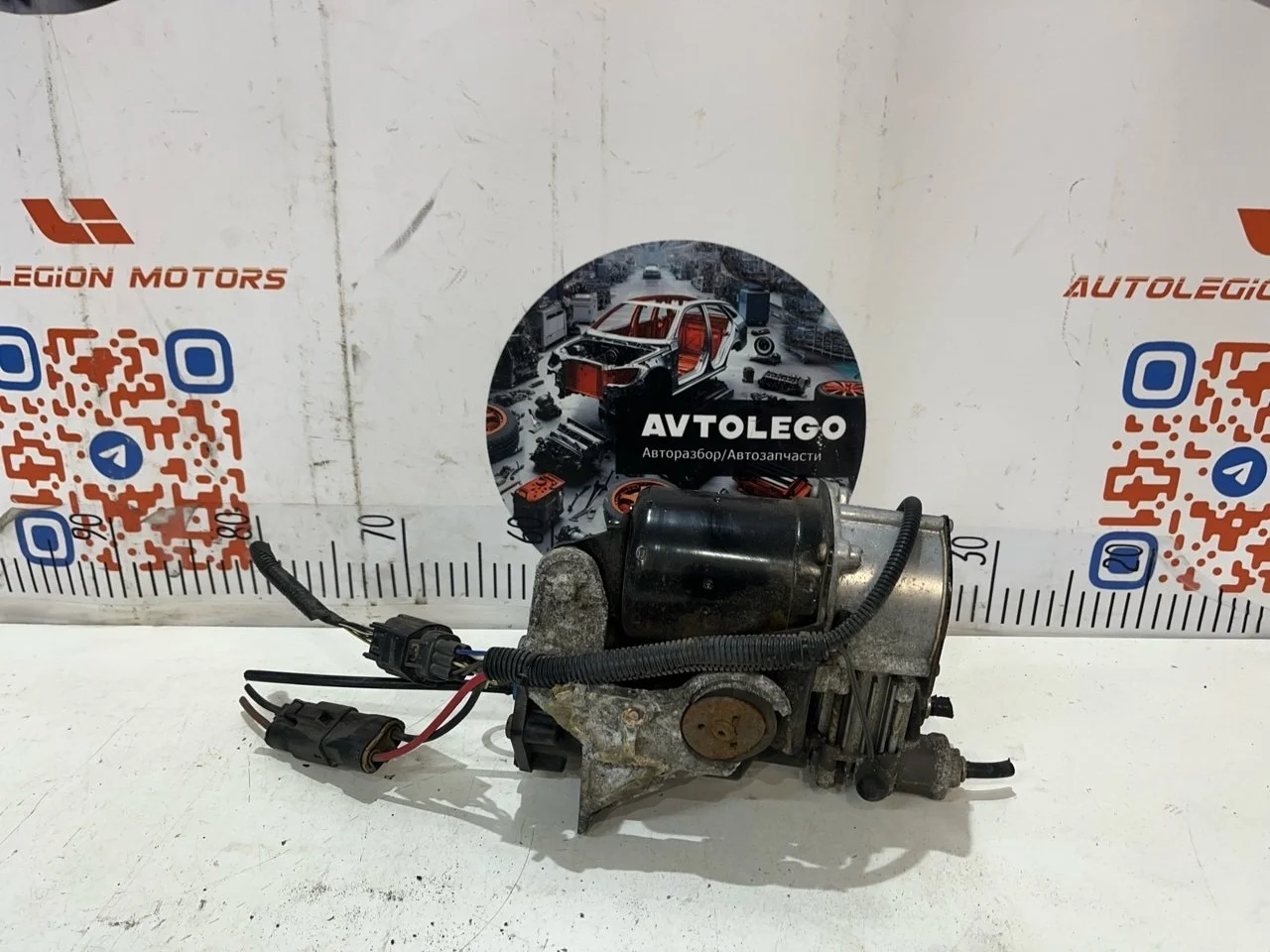 Компрессор пневмоподвески Land Rover Range Rover Sport 2010 LR023964 L320 508PN