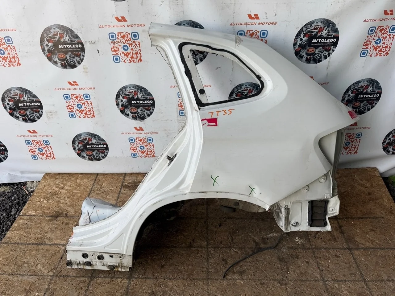 Крыло заднее левое (Четверть) BMW X1 2015 41002993127 E84 N20