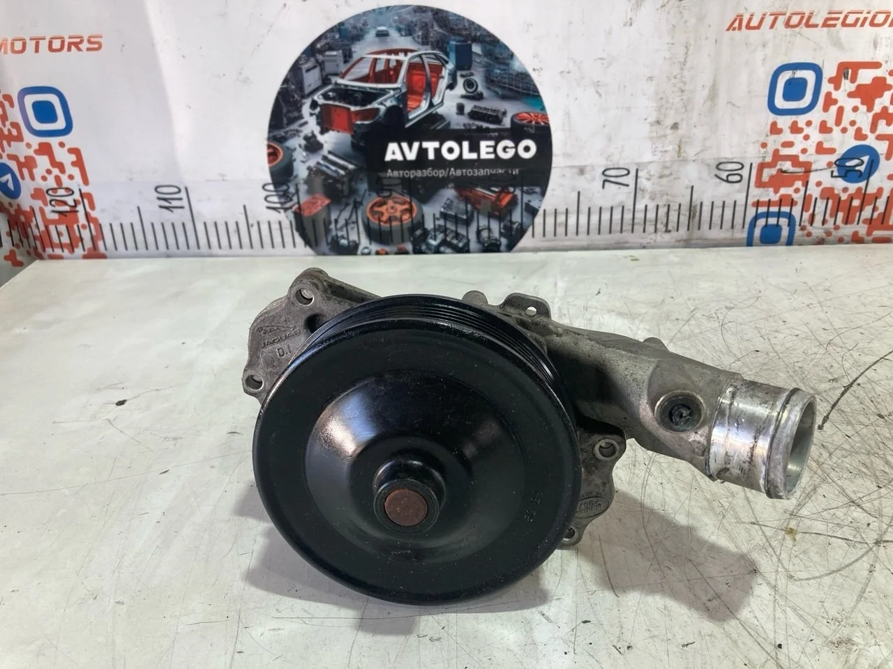 Помпа Land Rover Range Rover 2010 LR010801 L322 508PN